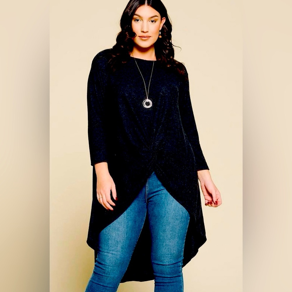 Kim & Cami Black Knotted Front High-Low Tunic Top - Size Small